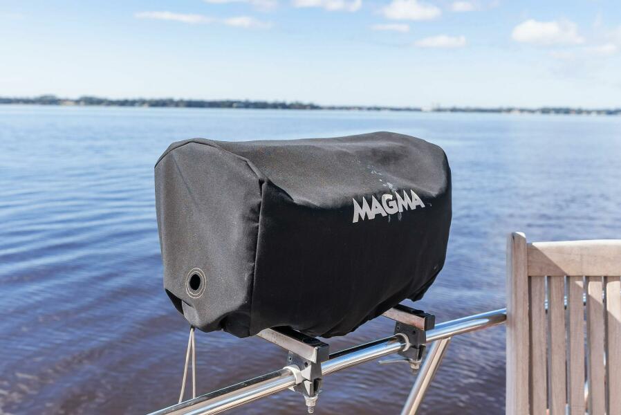 154' 2006 Grand Banks Europa 46