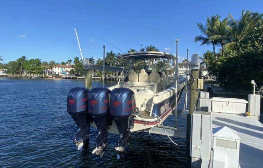 34ft Chris Craft Yacht For Sale