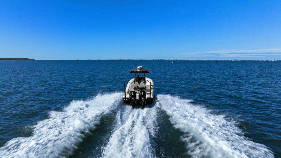 27ft ShearWater Yacht For Sale