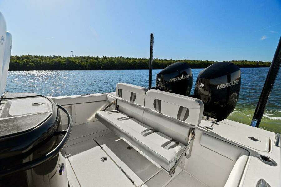 27ft ShearWater Yacht For Sale
