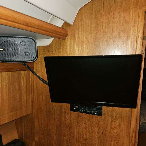 38ft Hunter Yacht For Sale