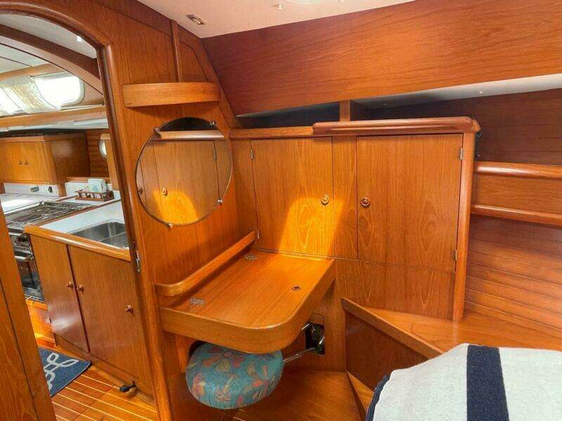Sea Bear 45ft Jeanneau Yacht For Sale