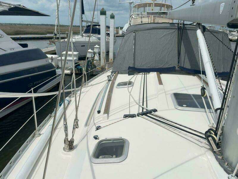 Sea Bear 45ft Jeanneau Yacht For Sale