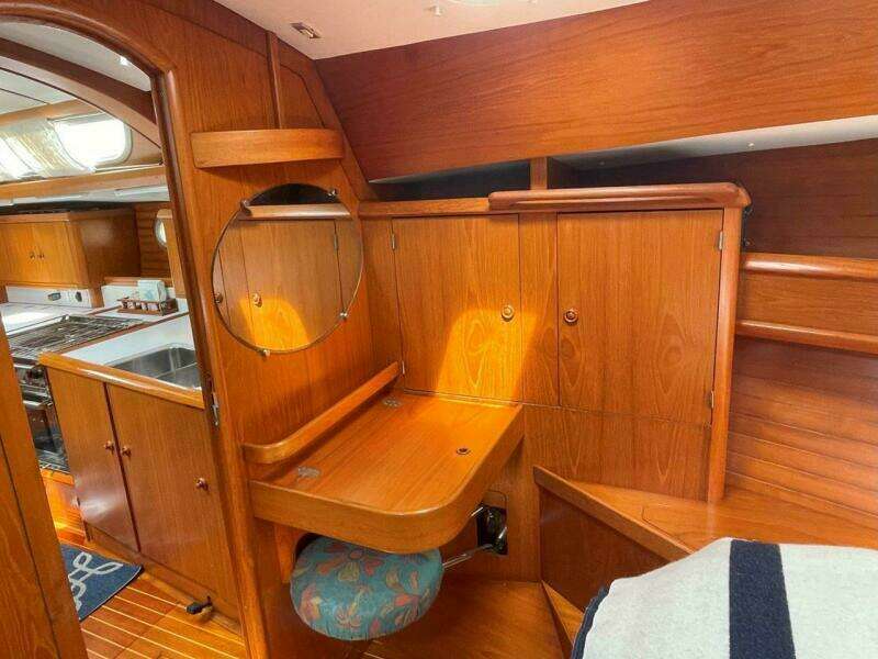 Sea Bear 45ft Jeanneau Yacht For Sale