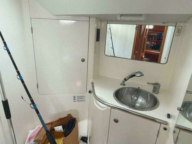 Sea Bear 45ft Jeanneau Yacht For Sale