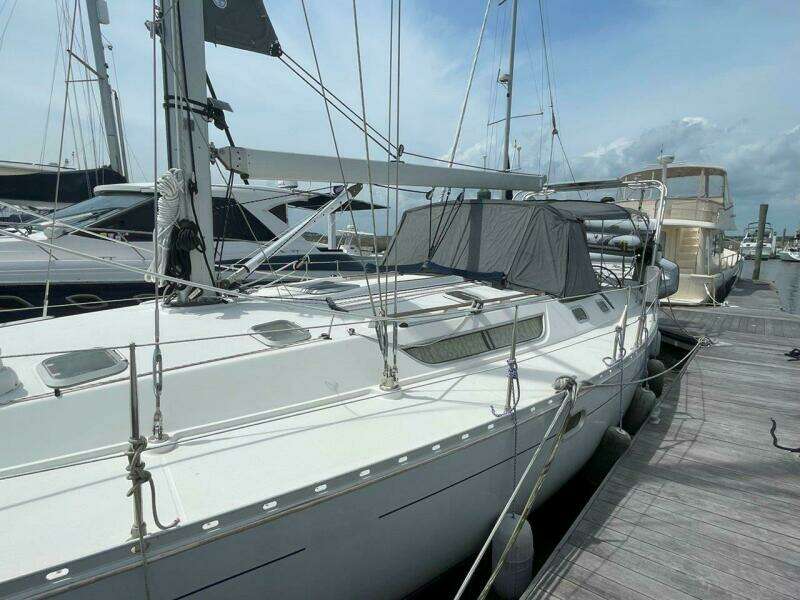 Sea Bear 45ft Jeanneau Yacht For Sale