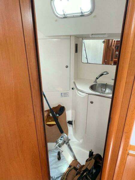 Sea Bear 45ft Jeanneau Yacht For Sale