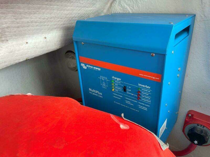 Sea Bear 45ft Jeanneau Yacht For Sale