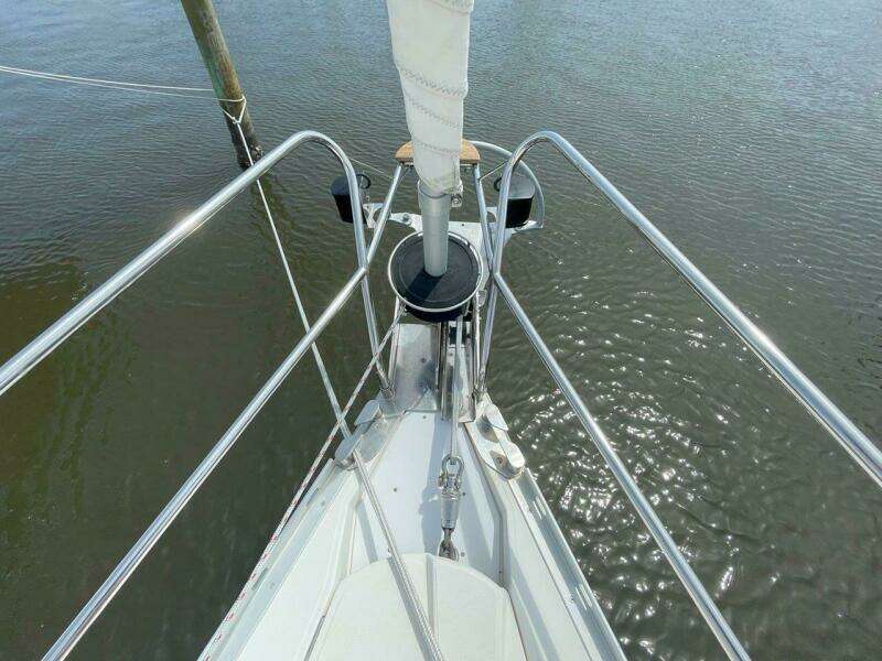 Sea Bear 45ft Jeanneau Yacht For Sale