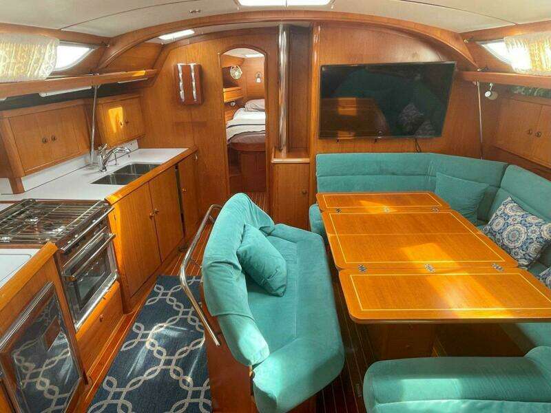 Sea Bear 45ft Jeanneau Yacht For Sale