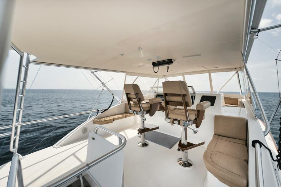 73' 2005 Ocean 73 Super Sport