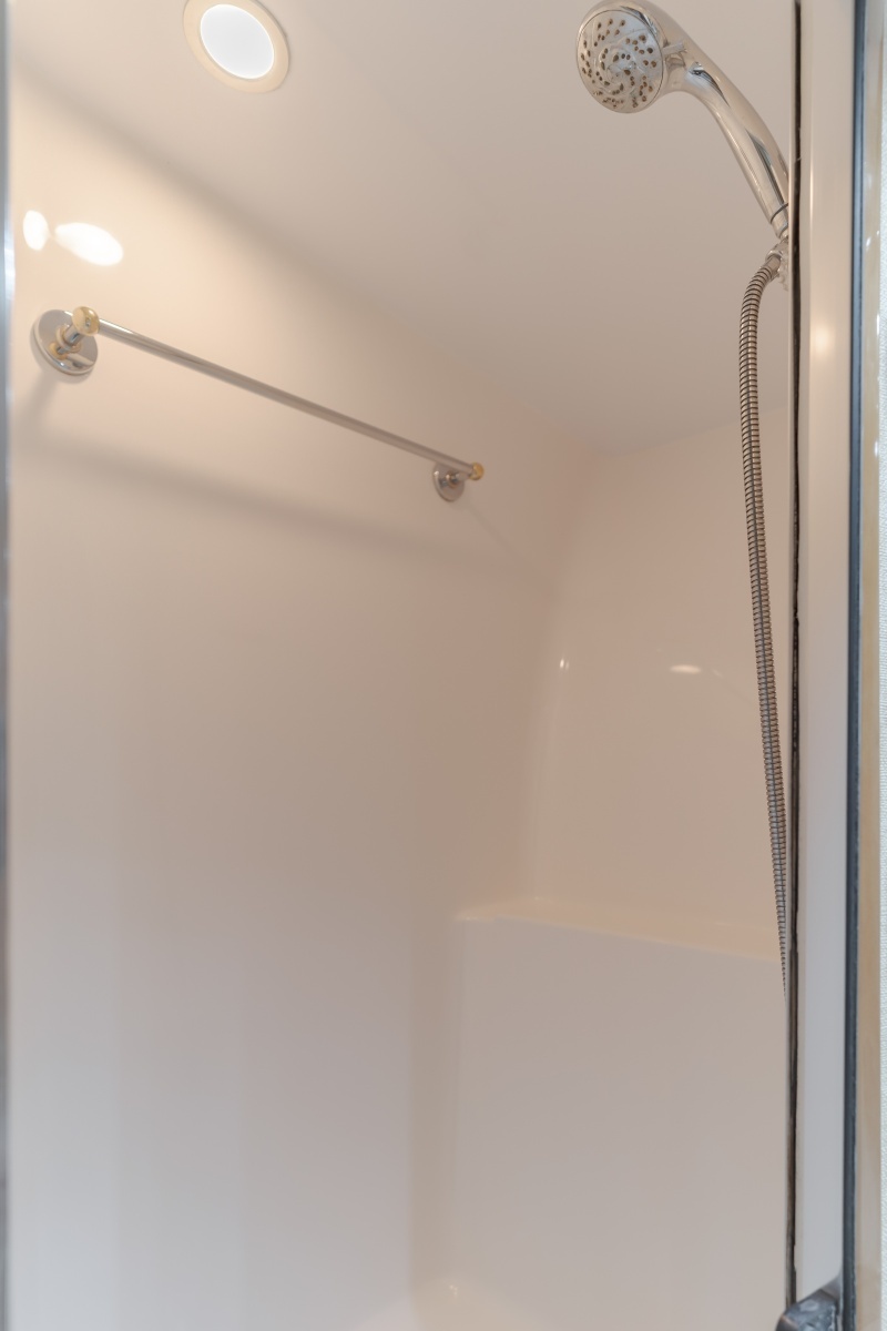 2003 Hatteras 54 Convertible - BRAINWAVE