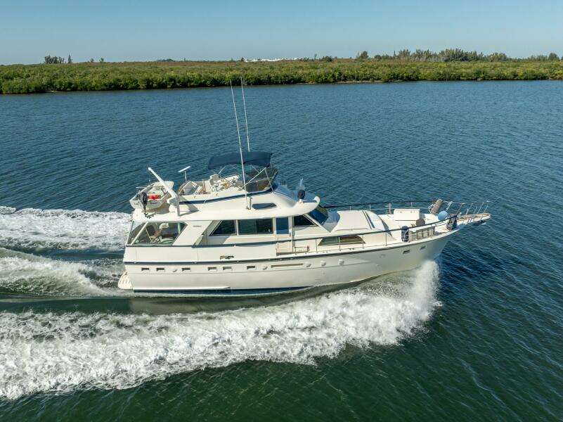 EVEN KEEL 53ft Hatteras Yacht For Sale