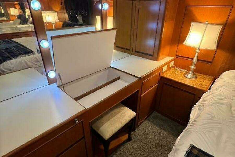 Miss Aud Too 51ft Hyatt Yacht For Sale
