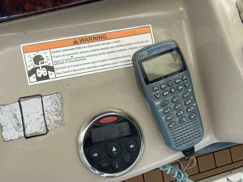 Islander 32ft Sea Ray Yacht For Sale