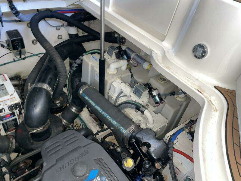 Islander 32ft Sea Ray Yacht For Sale