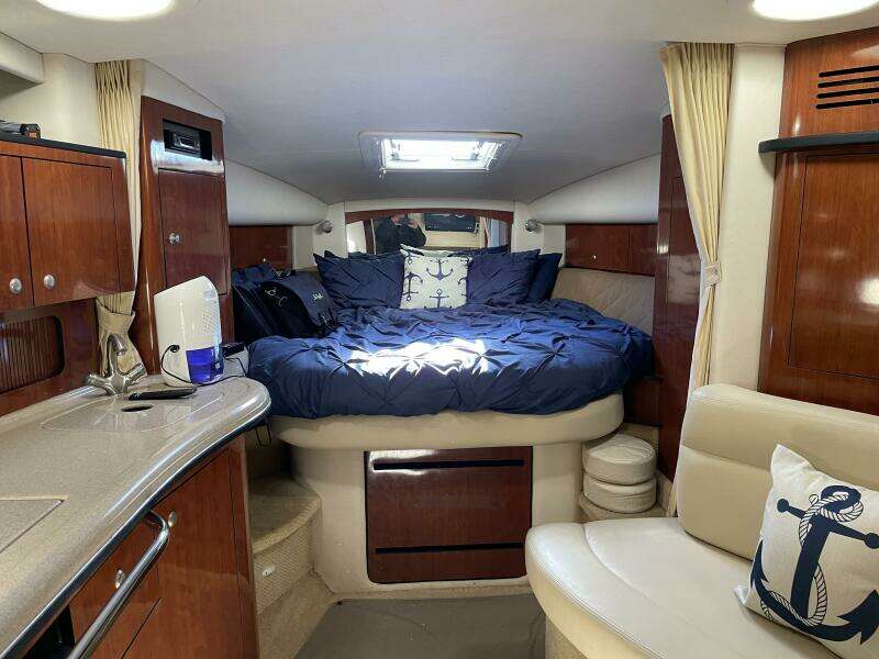 Islander 32ft Sea Ray Yacht For Sale