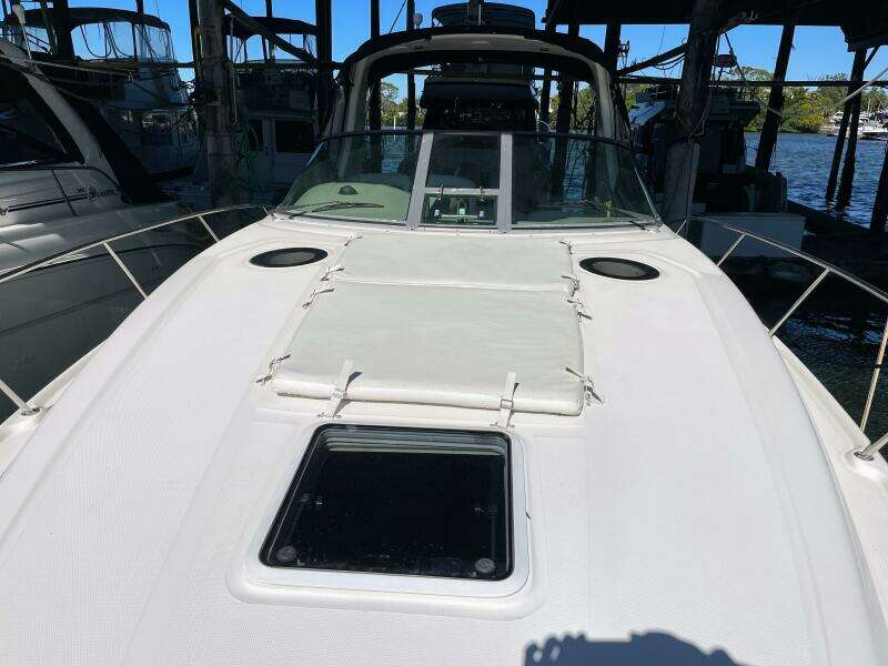 Islander 32ft Sea Ray Yacht For Sale