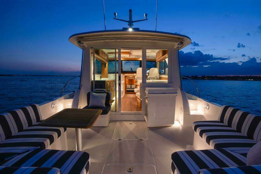 41ft Back Cove Yacht For Sale