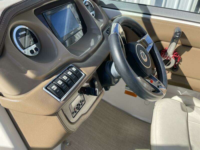 21ft Chaparral Yacht For Sale