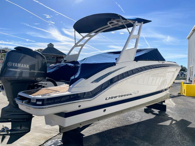 21' 2016 Chaparral 210 Suncoast