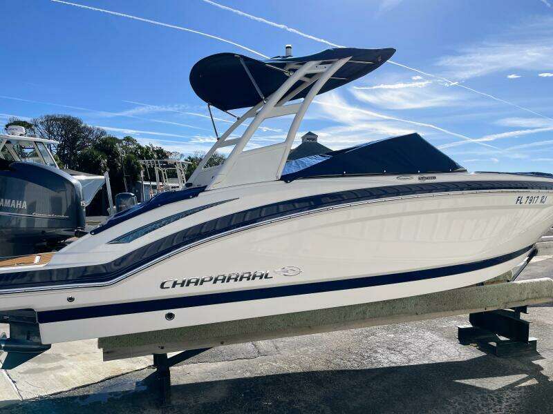 21ft Chaparral Yacht For Sale