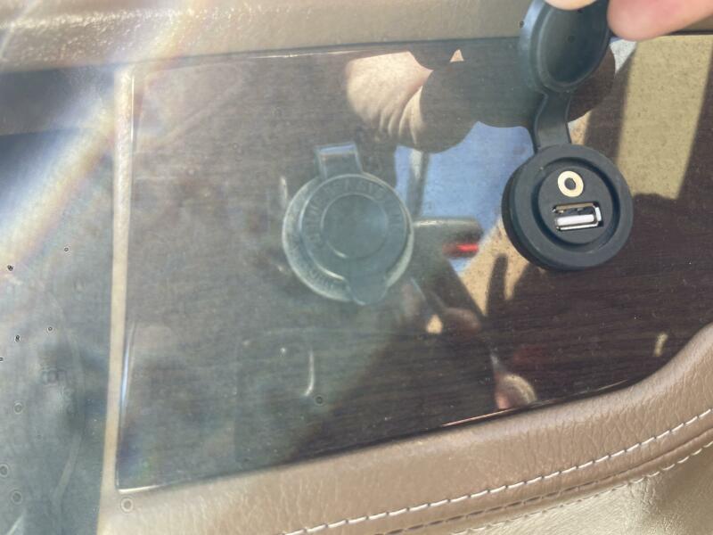 21' 2016 Chaparral 210 Suncoast