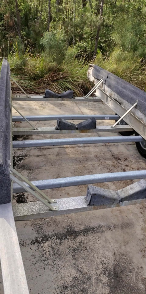 33' 2006 Palmetto 33 Adventure