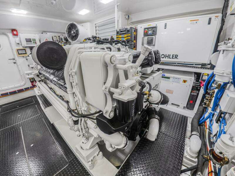 MARLIN MAGIC 92ft Viking Yacht For Sale