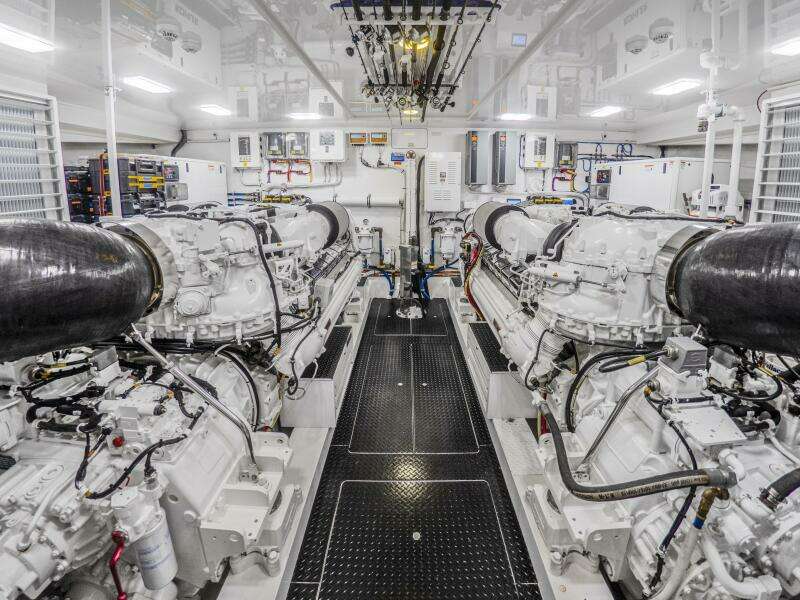 MARLIN MAGIC 92ft Viking Yacht For Sale