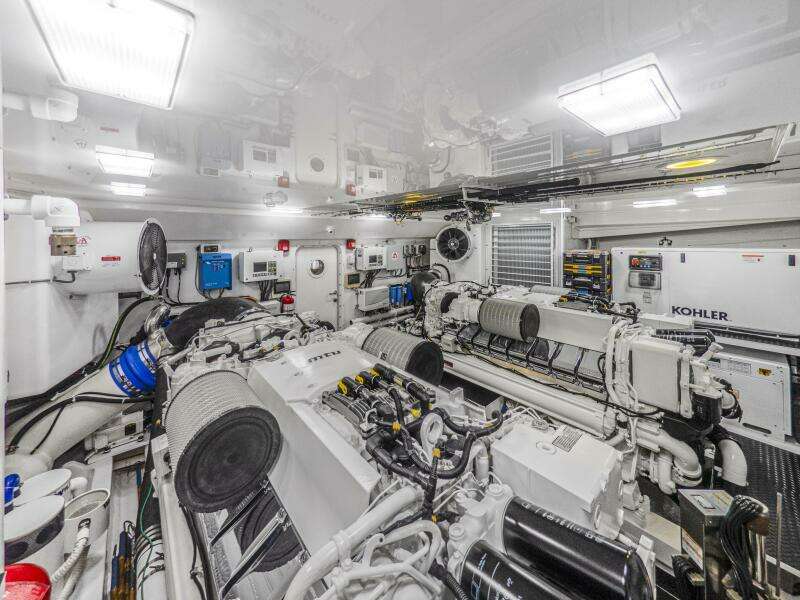 MARLIN MAGIC 92ft Viking Yacht For Sale