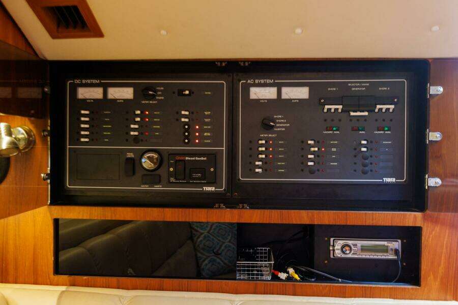 Last Call 35ft Tiara Yachts Yacht For Sale