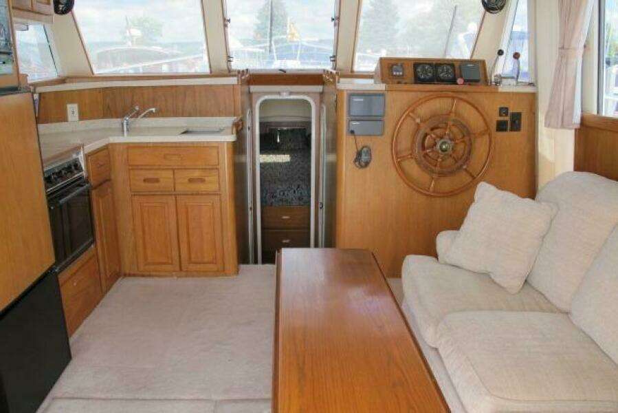 Passport 39ft Mainship Yacht For Sale