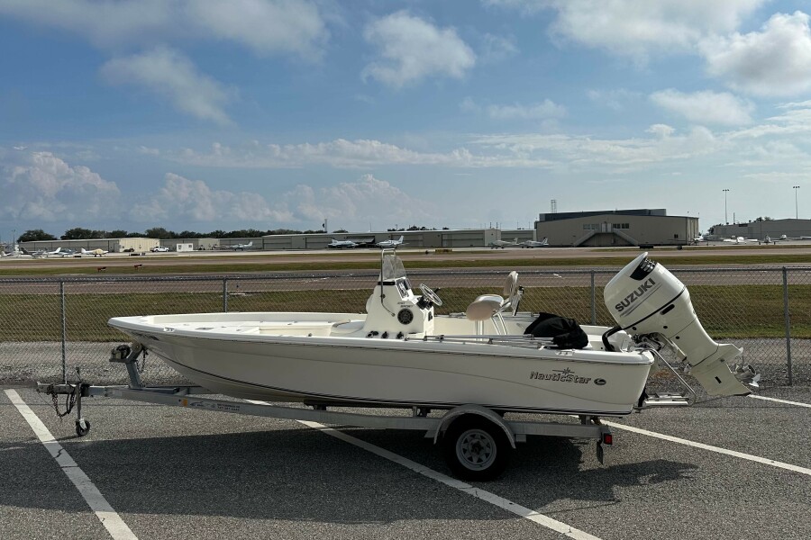 21' 2015 NauticStar 2110 Sport