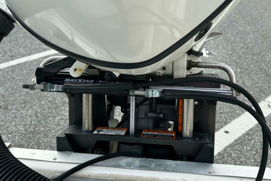 21' 2015 NauticStar 2110 Sport