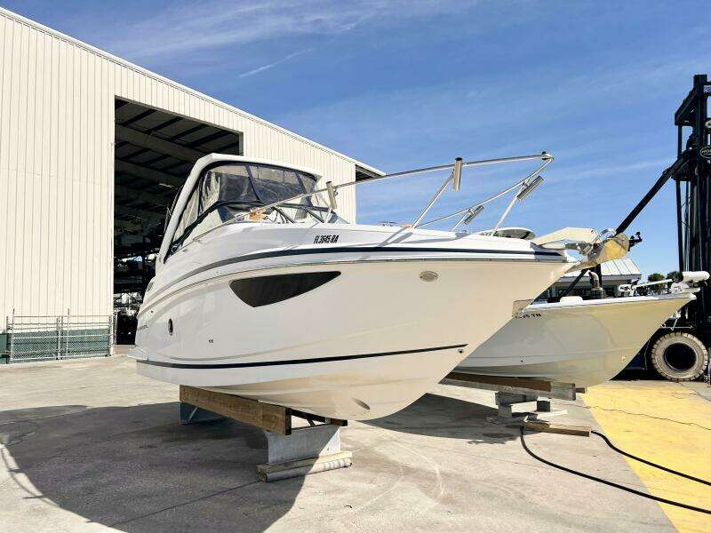 28ft Regal Yacht For Sale