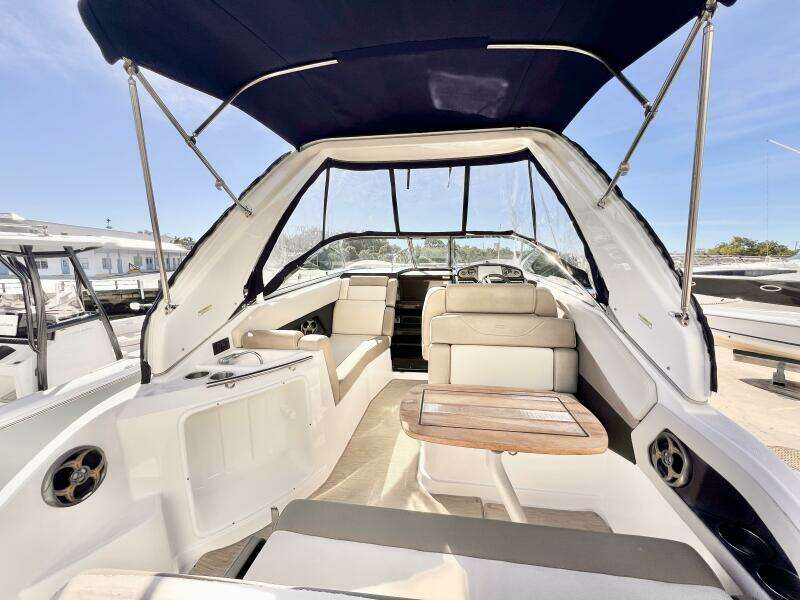 28ft Regal Yacht For Sale