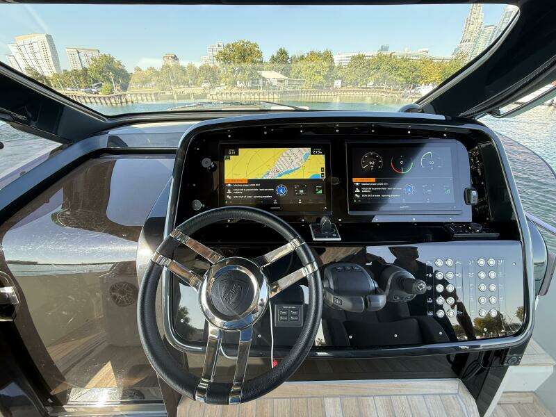 Shadow Boat 47ft Sacs Yacht For Sale