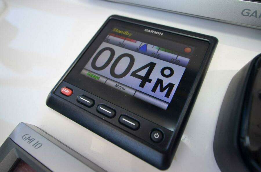 Quid Pro Quo 30ft Intrepid Yacht For Sale