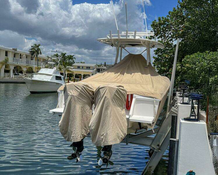 Quid Pro Quo 30ft Intrepid Yacht For Sale