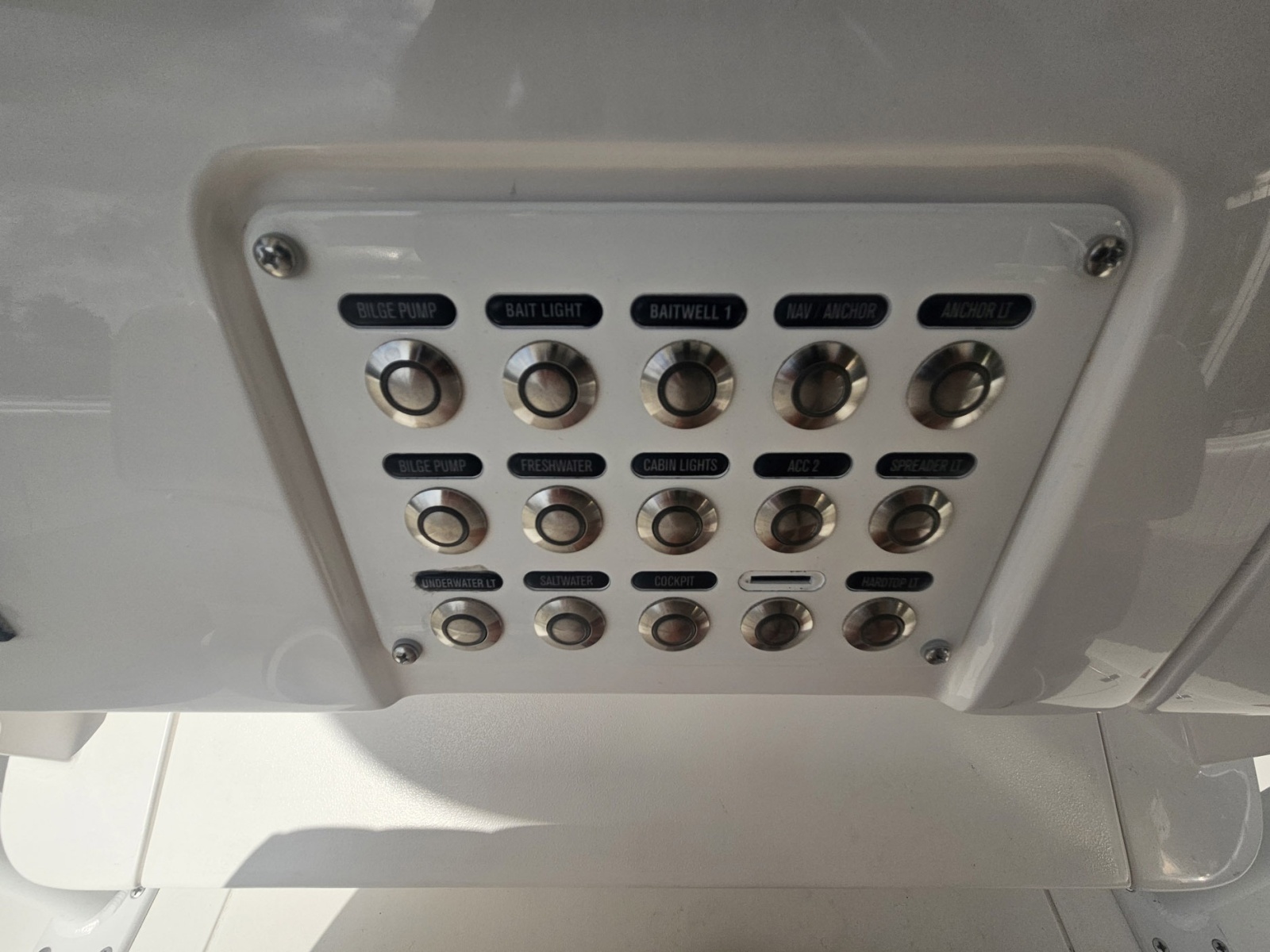 2013 Intrepid 300 Center Console