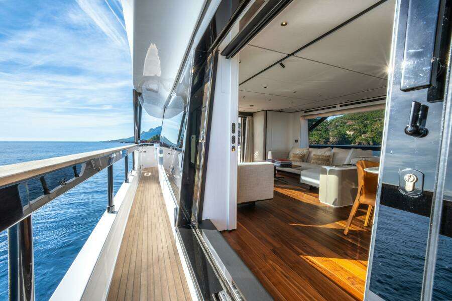 TOGETHER 95ft Ferretti Yachts Yacht For Sale