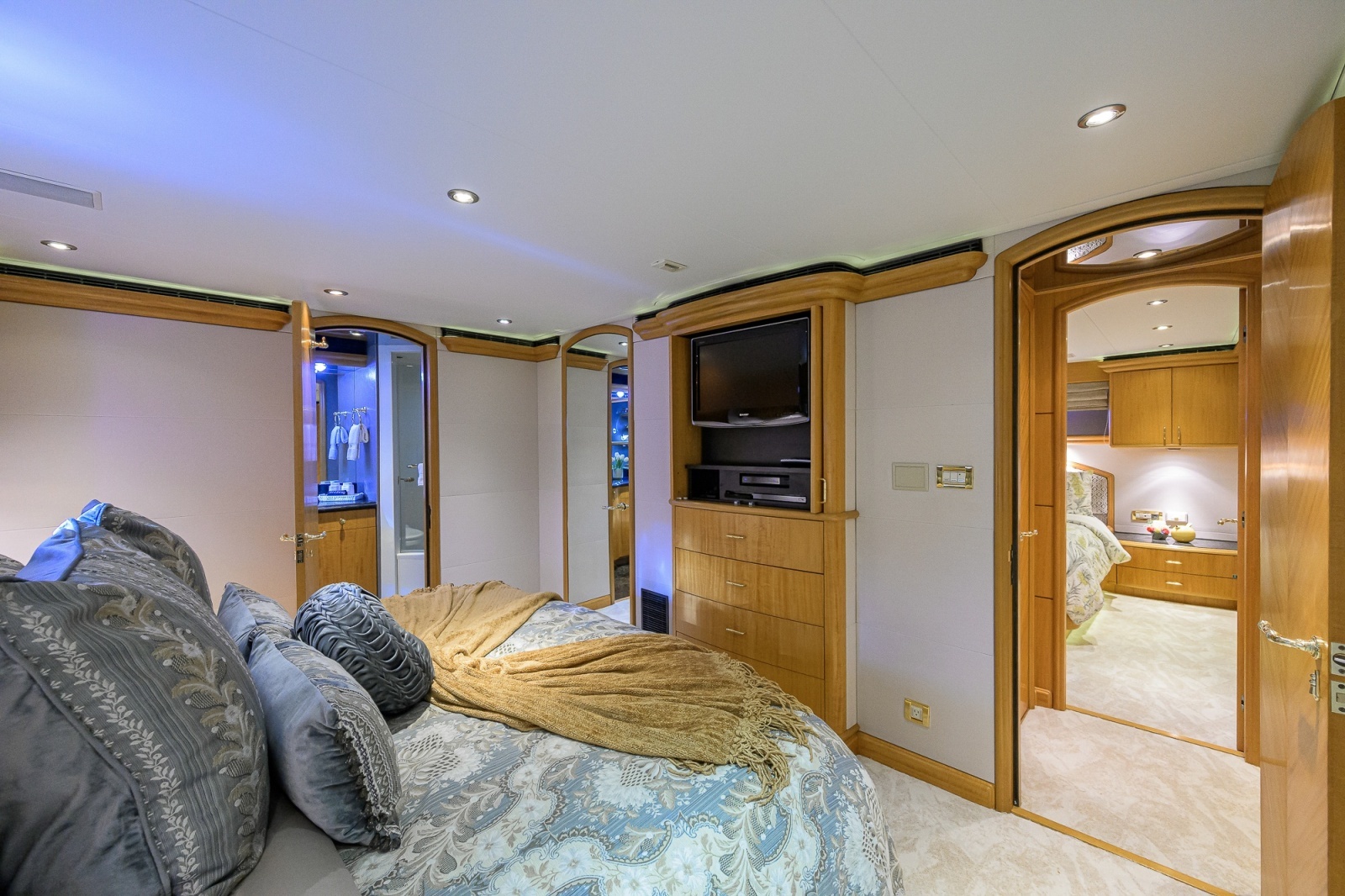 CHARLOTTE ANN 125ft Cheoy Lee Yacht For Sale