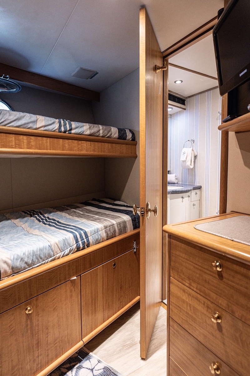 125' 2003 Cheoy Lee Tri-Deck