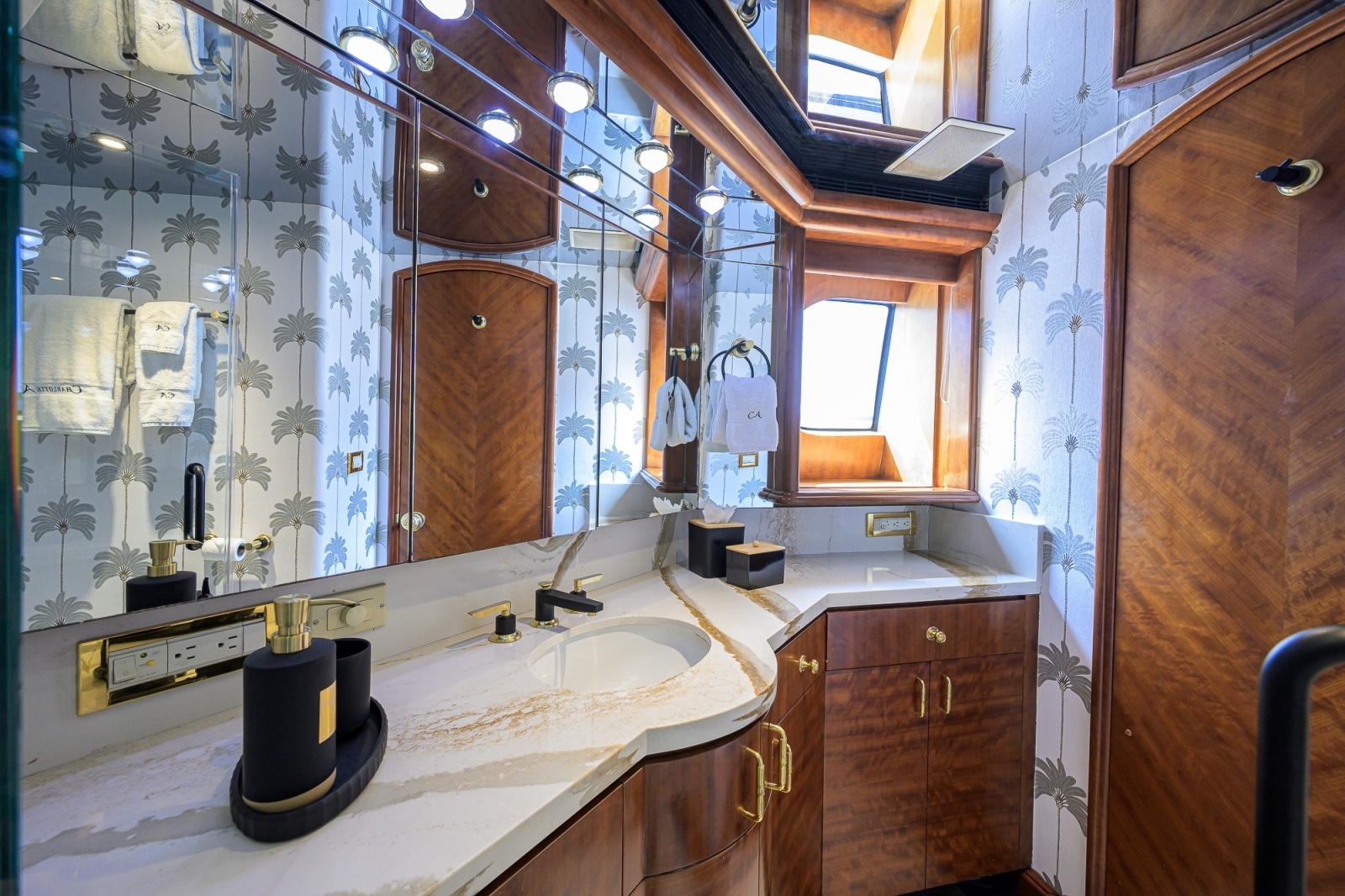 CHARLOTTE ANN 125ft Cheoy Lee Yacht For Sale