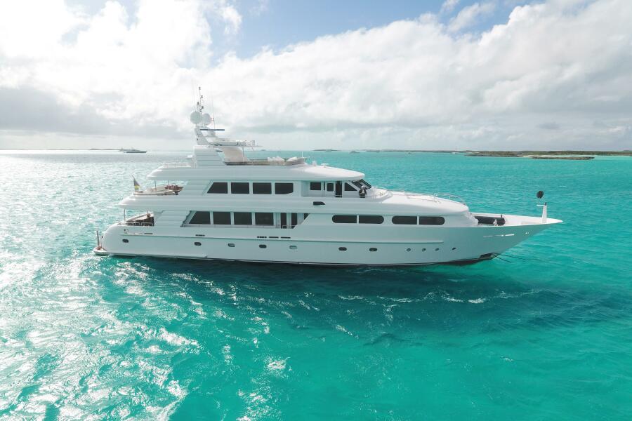 125' 2003 Cheoy Lee Tri-Deck