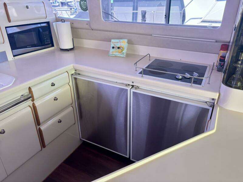 55ft Sea Ray Yacht For Sale