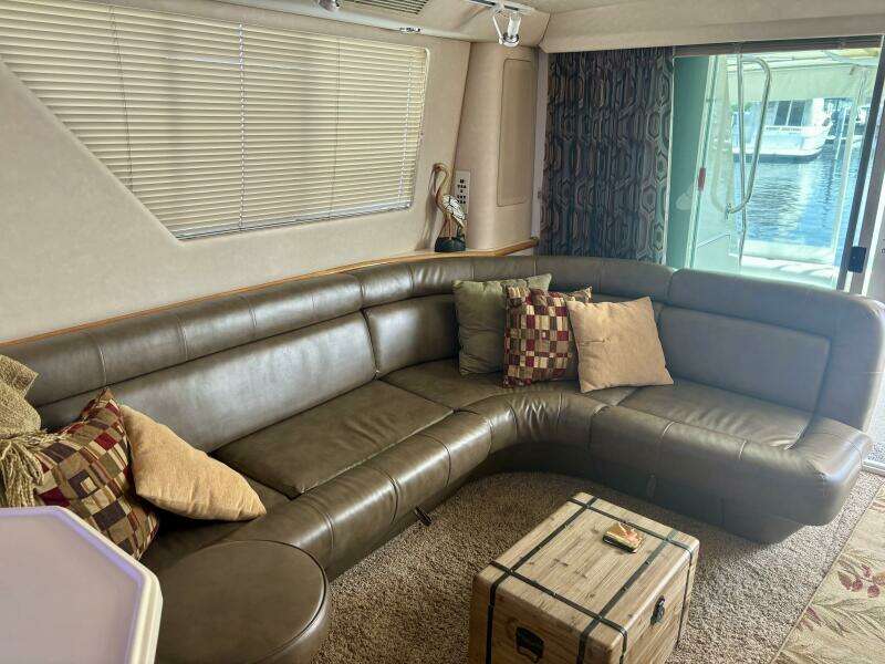 55ft Sea Ray Yacht For Sale