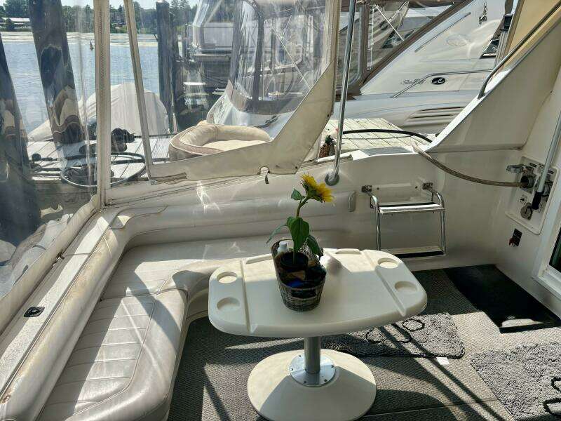 55ft Sea Ray Yacht For Sale