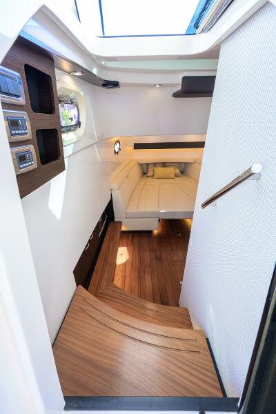 40' 2018 Pursuit S 408